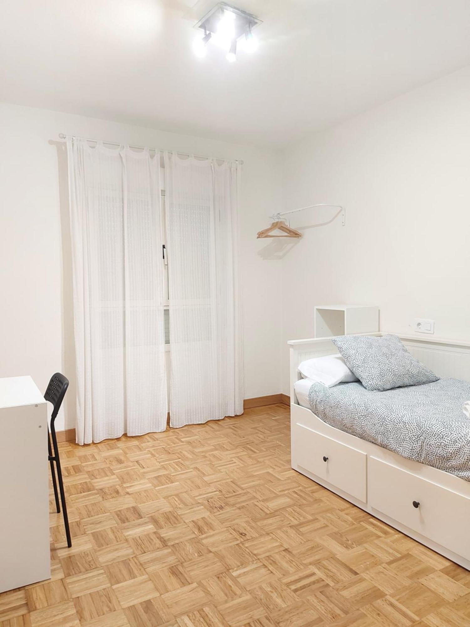 Apartamento Gijon Arena, Con Aparcamiento Zewnętrze zdjęcie